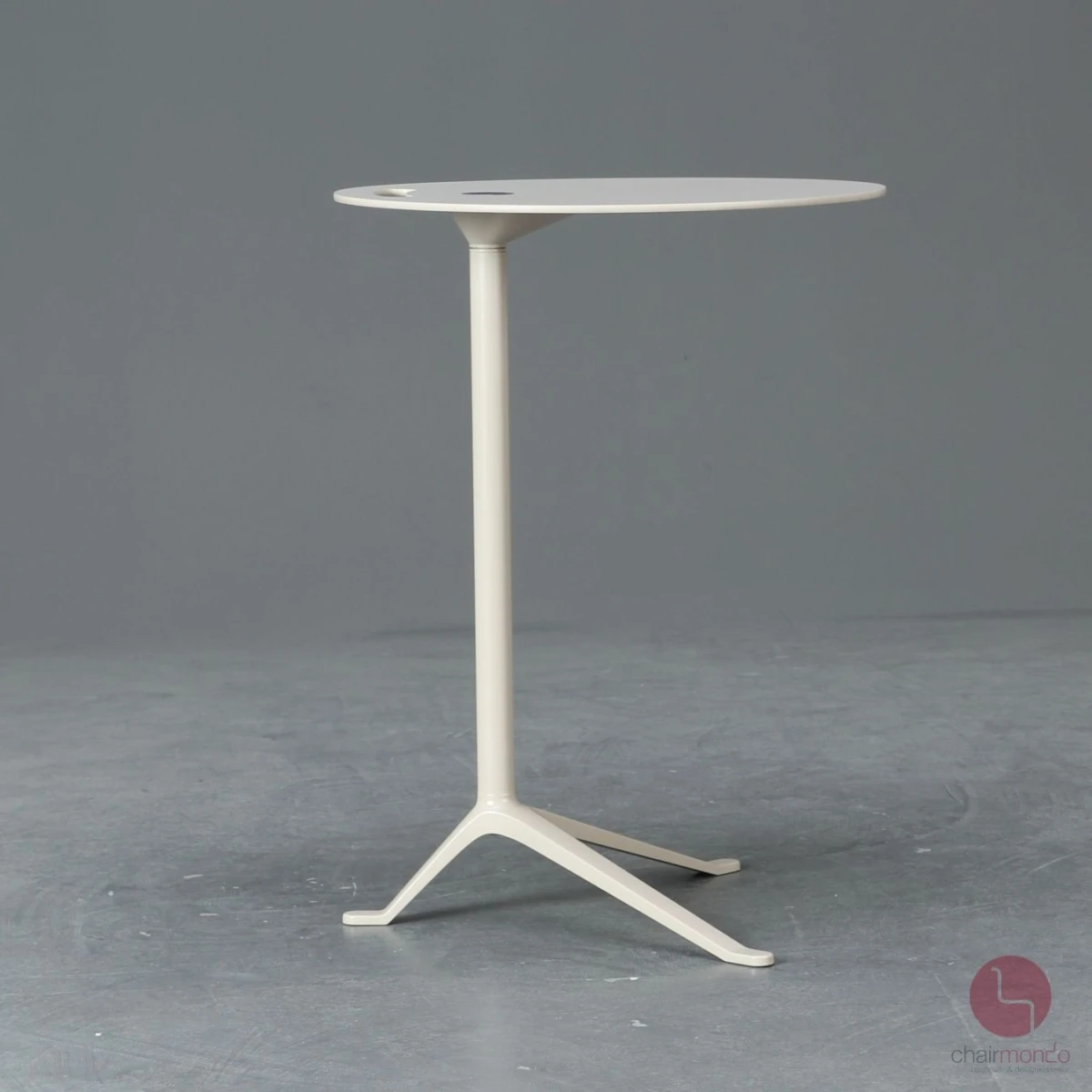 Fritz Hansen KS12 Little Friend Beistelltisch in Taupe - gebraucht