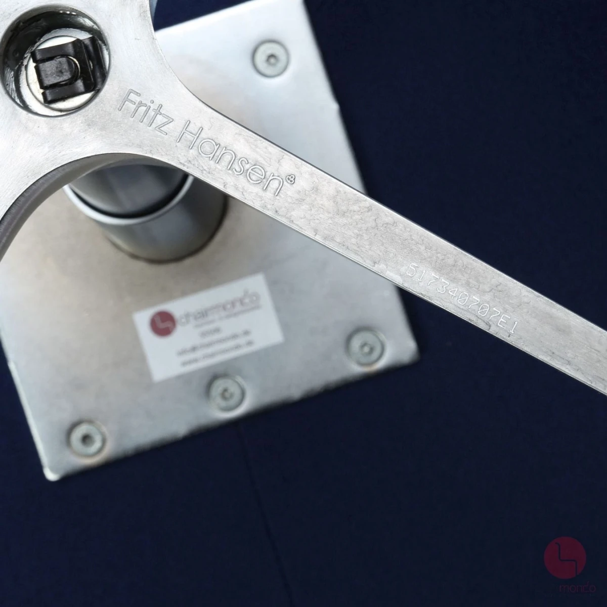 Fritz Hansen Swan Chair in Blau Lounge Sessel gebraucht