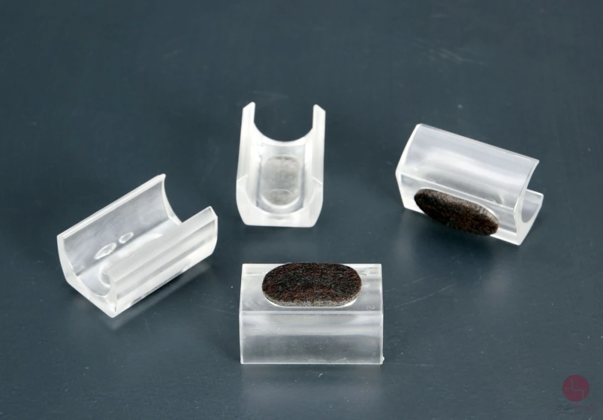 Set aus vier Stück Klemmgleiter passend für Stahlrohrfreischwinger wie z.B.Thonet S 64 und S32