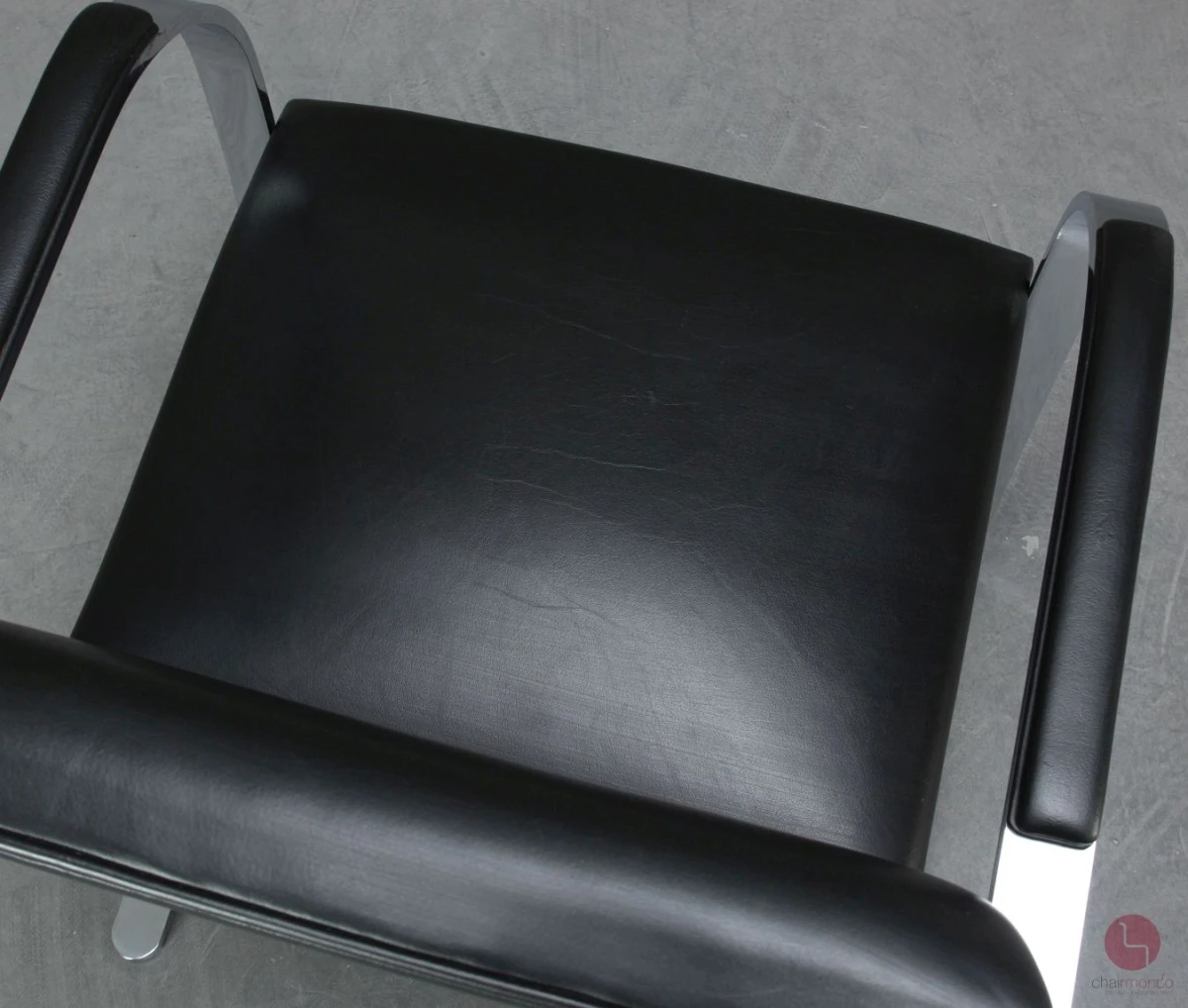 Knoll Brno Freischwinger Armlehnstuhl Leder Schwarz gebraucht