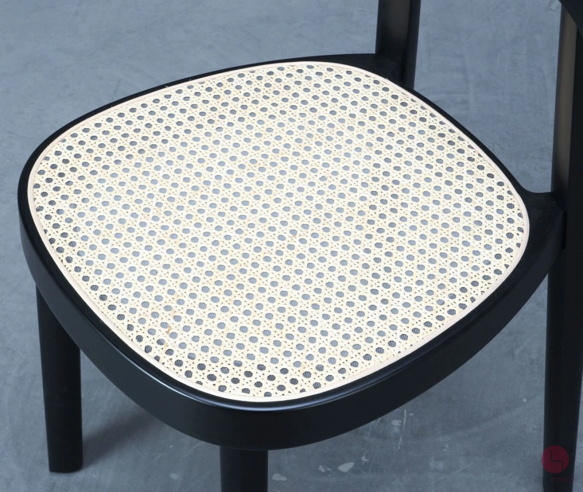 Thonet 118 Holzstuhl Schwarz mit Geflecht und Stützgewebe