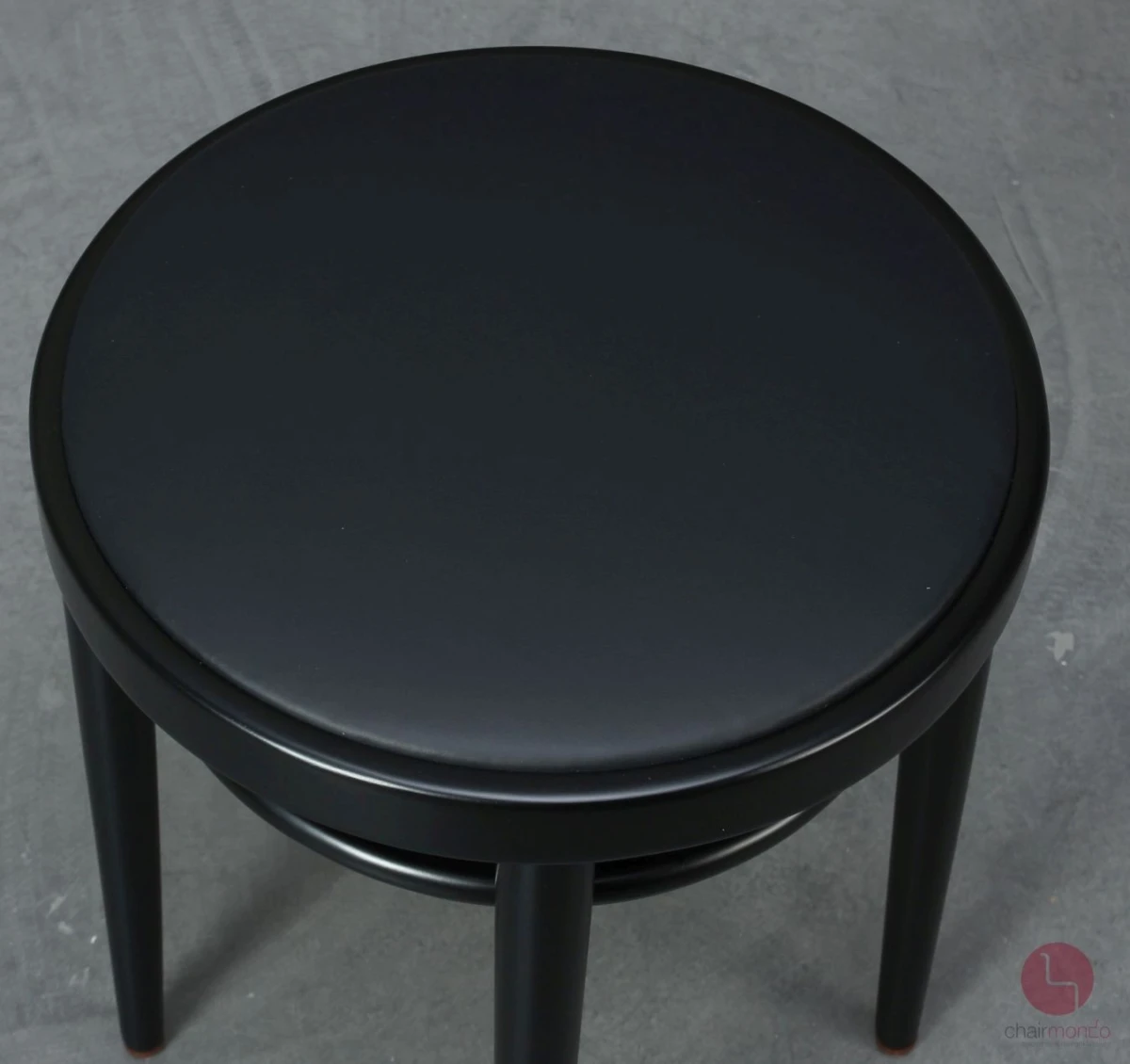 Thonet 214 PH Bugholz Hocker mit neuem schwarzem Leder gebraucht