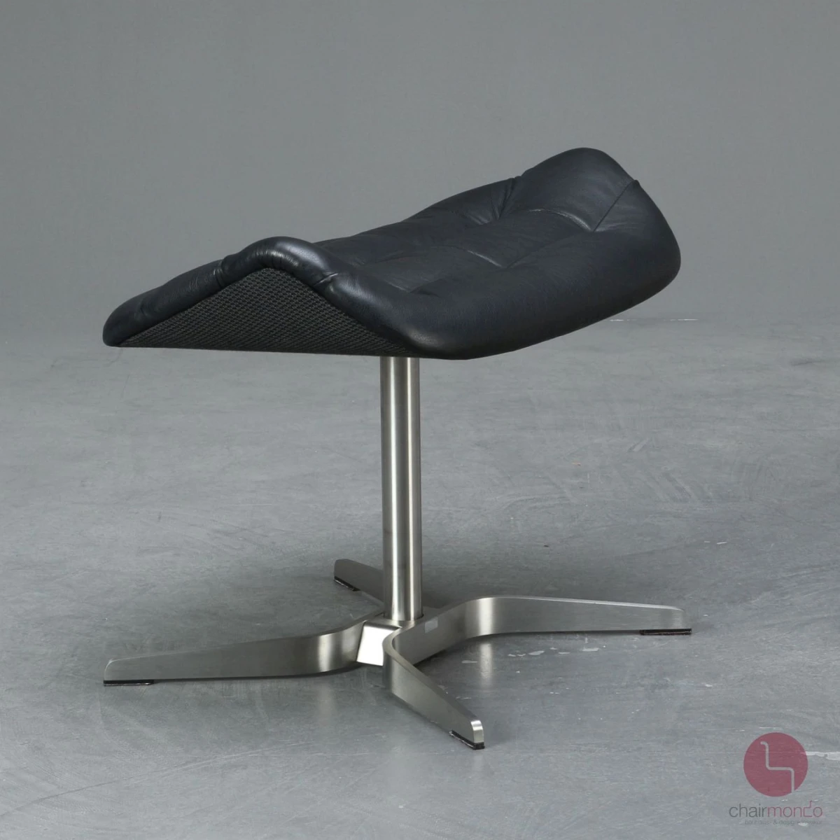 Thonet 808 Lounge Leder Sessel Schwarz mit Ottoman gebraucht