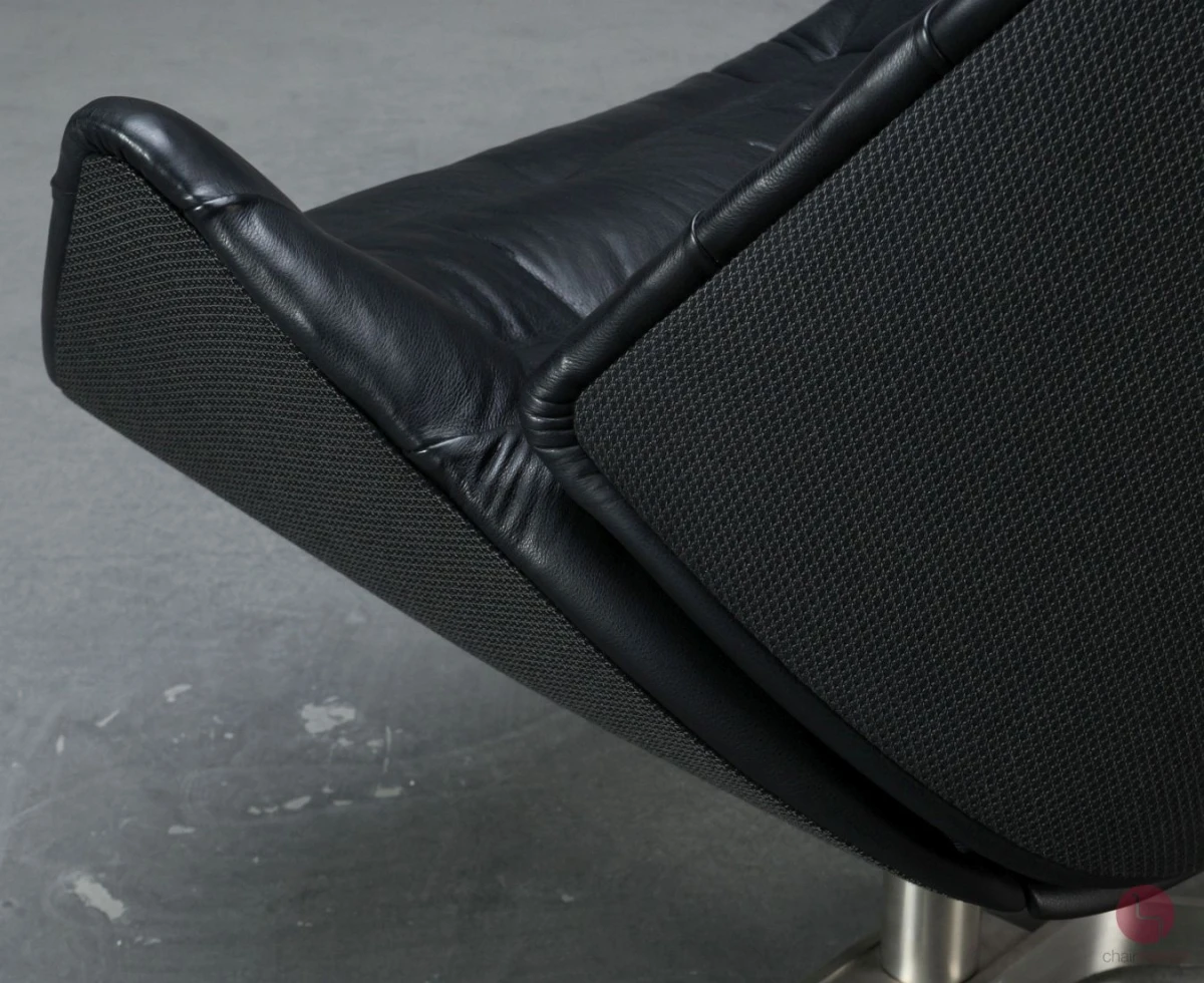 Thonet 808 Lounge Leder Sessel Schwarz mit Ottoman gebraucht