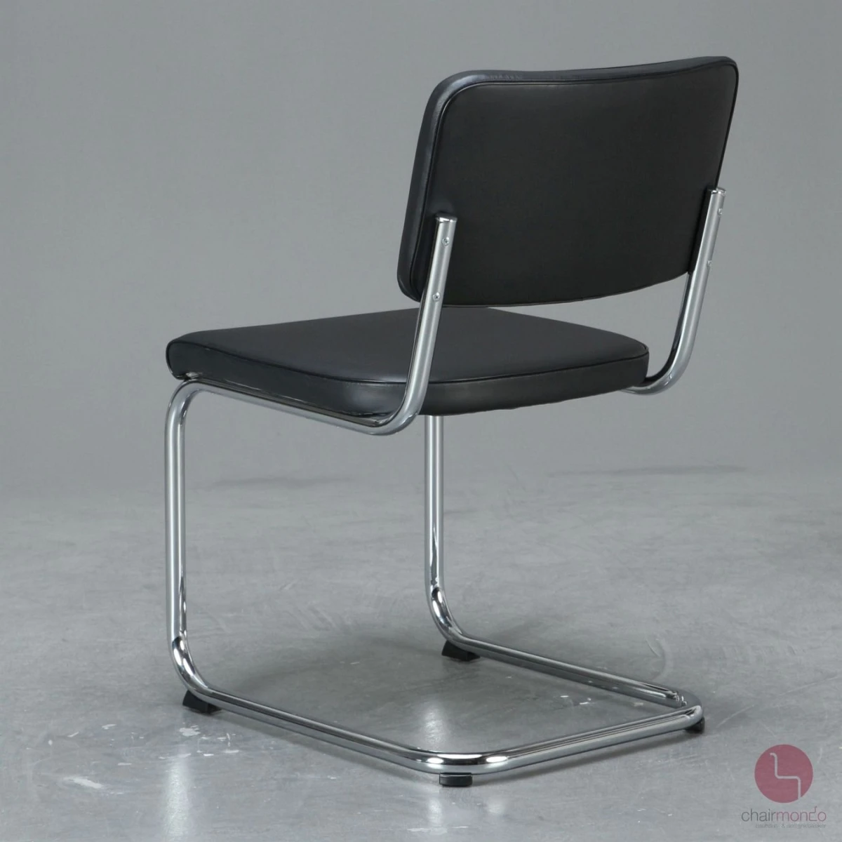 Thonet S32 PV Freischwinger Leder Schwarz gebraucht