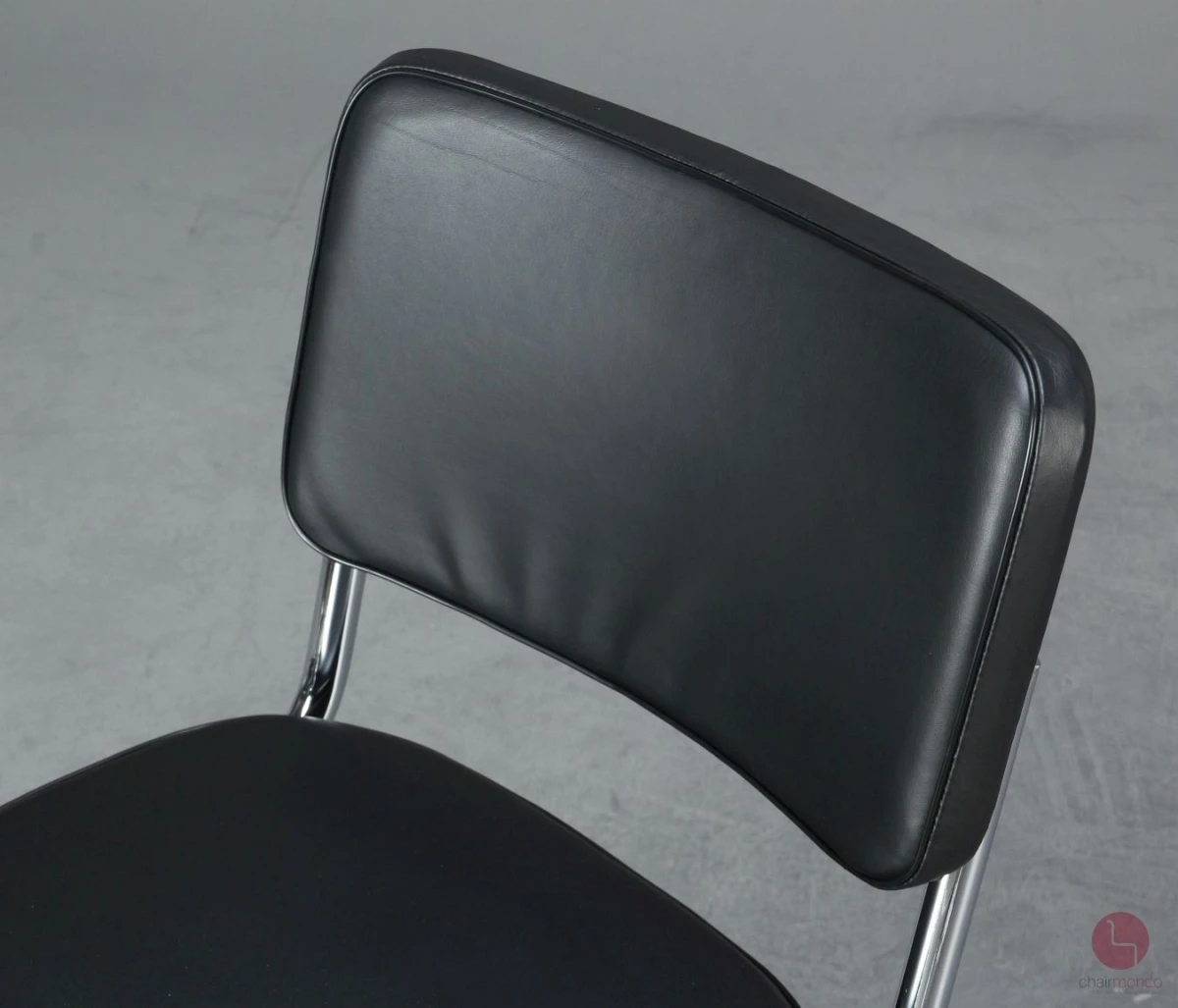 Thonet S32 PV Freischwinger Leder Schwarz gebraucht