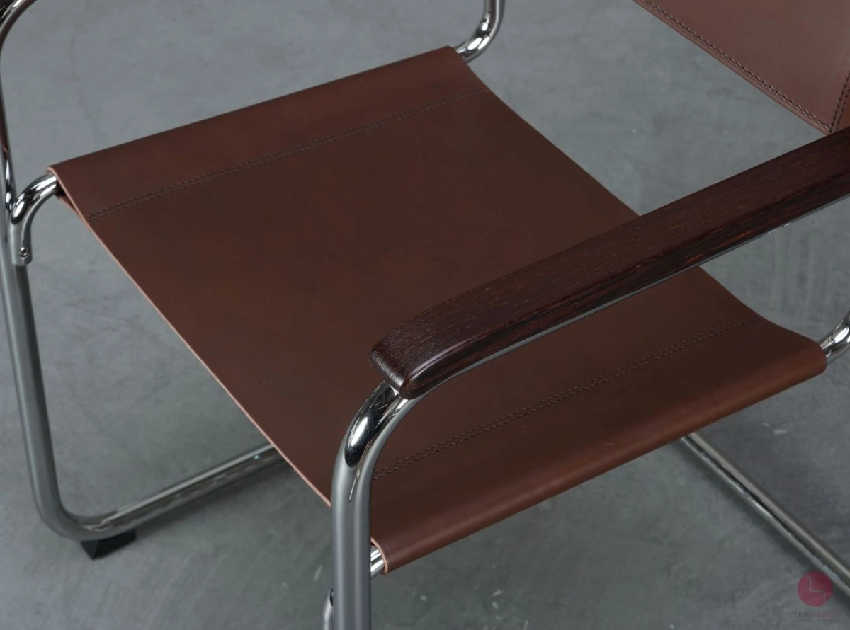 Thonet S34 Freischwinger mit neuem Kernleder in Schoko Braun - gebraucht