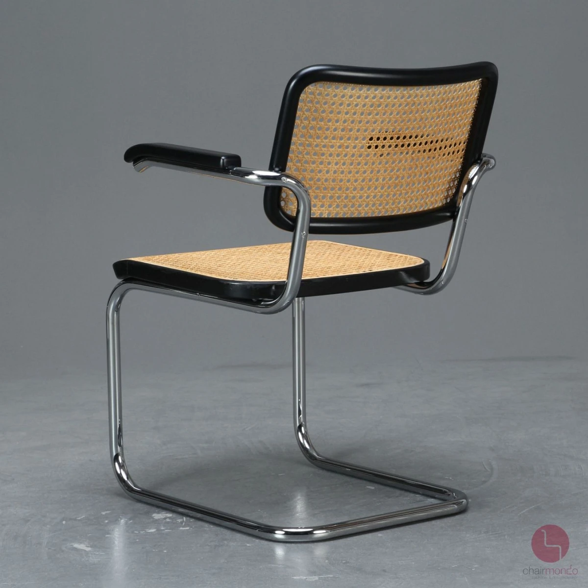 Thonet S64 Freischwinger in Schwarz mit Patina Geflecht - gebraucht