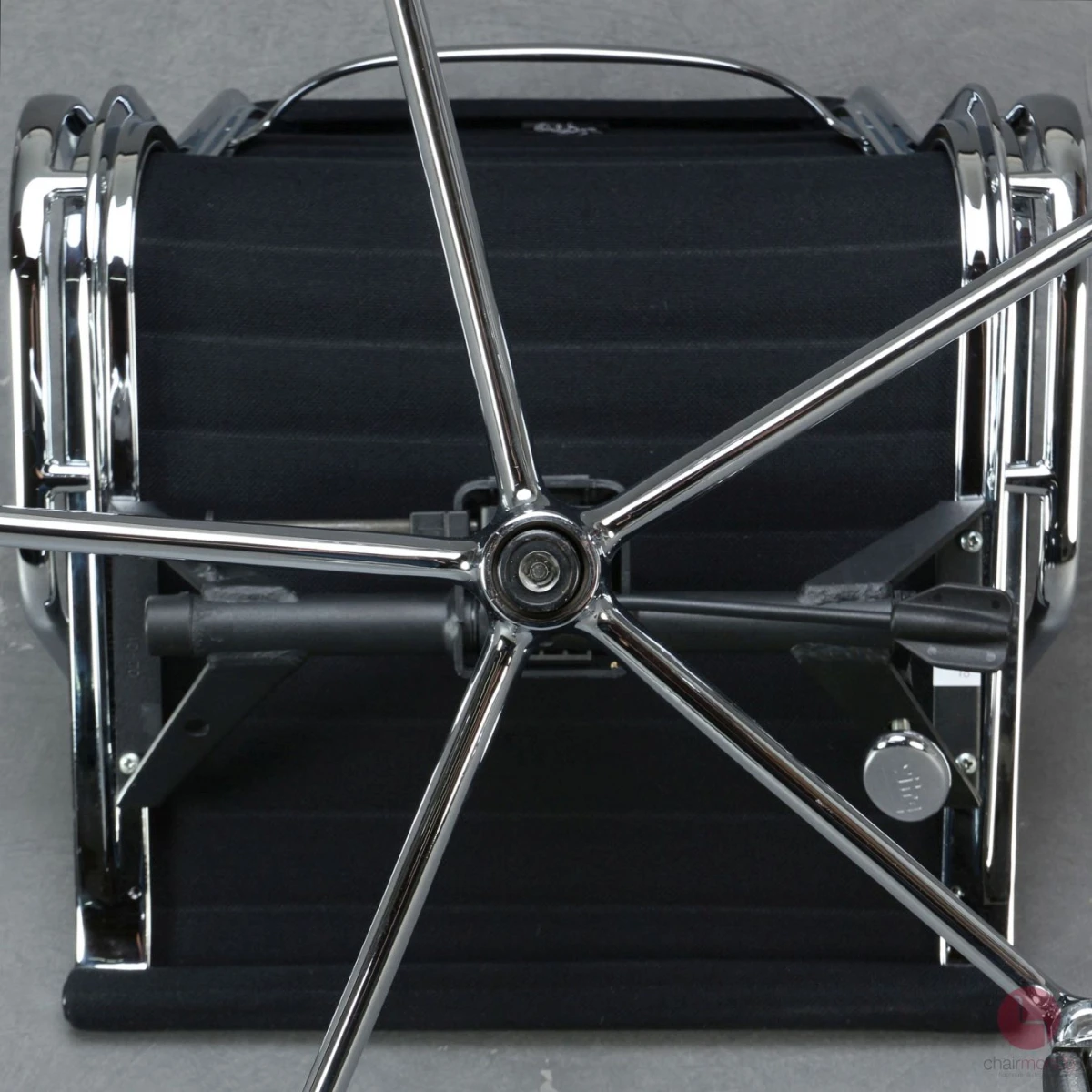 Vitra EA 119 Aluminium Chair Hopsak Schwarz gebraucht