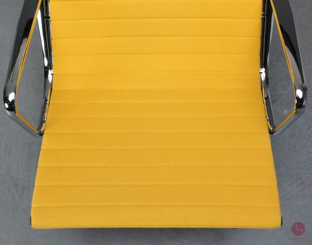 Vitra EA 124 Aluminium Chair Sessel Hopsak Gelb gebraucht
