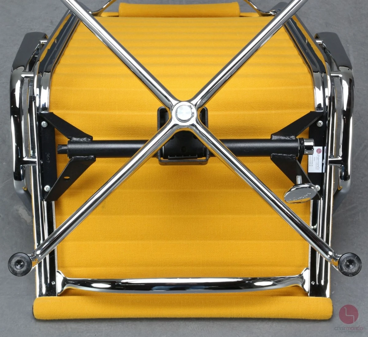 Vitra EA 124 Aluminium Chair Sessel Hopsak Gelb gebraucht